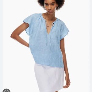 Aritzia Wilfred Fairest Linen shirt sleeve blouse. Large Blue NWT